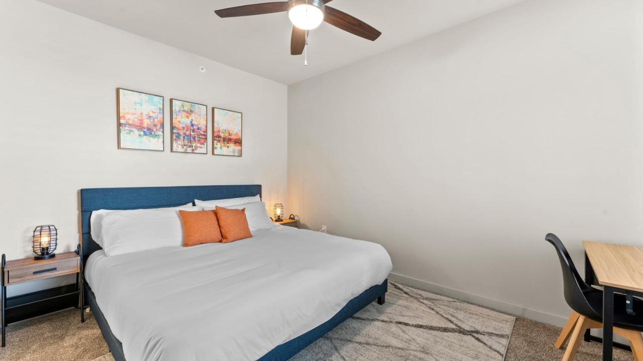 Luxury Central Apts - Free Parking, Gym, Fast Wifi Apartment Austin Exterior photo