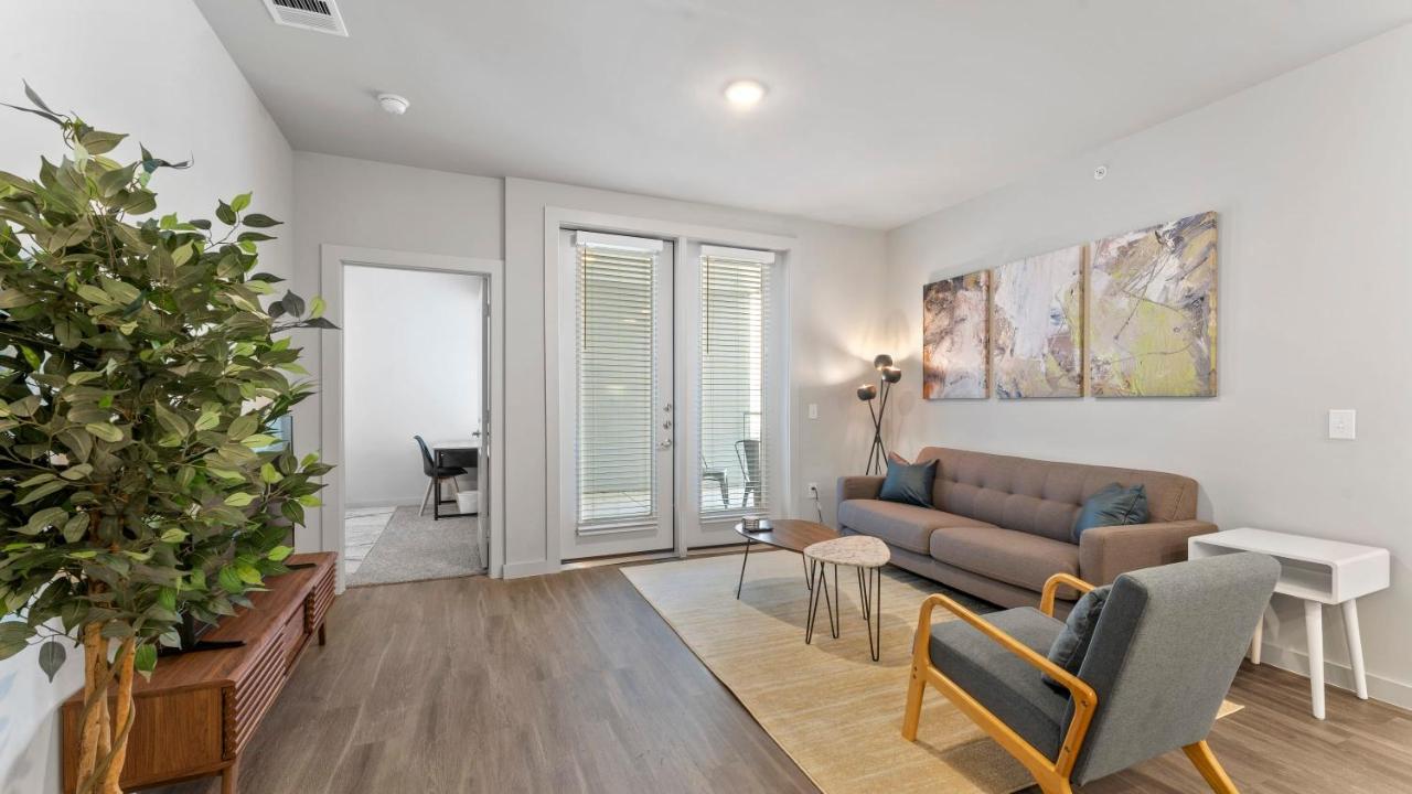 Luxury Central Apts - Free Parking, Gym, Fast Wifi Apartment Austin Exterior photo