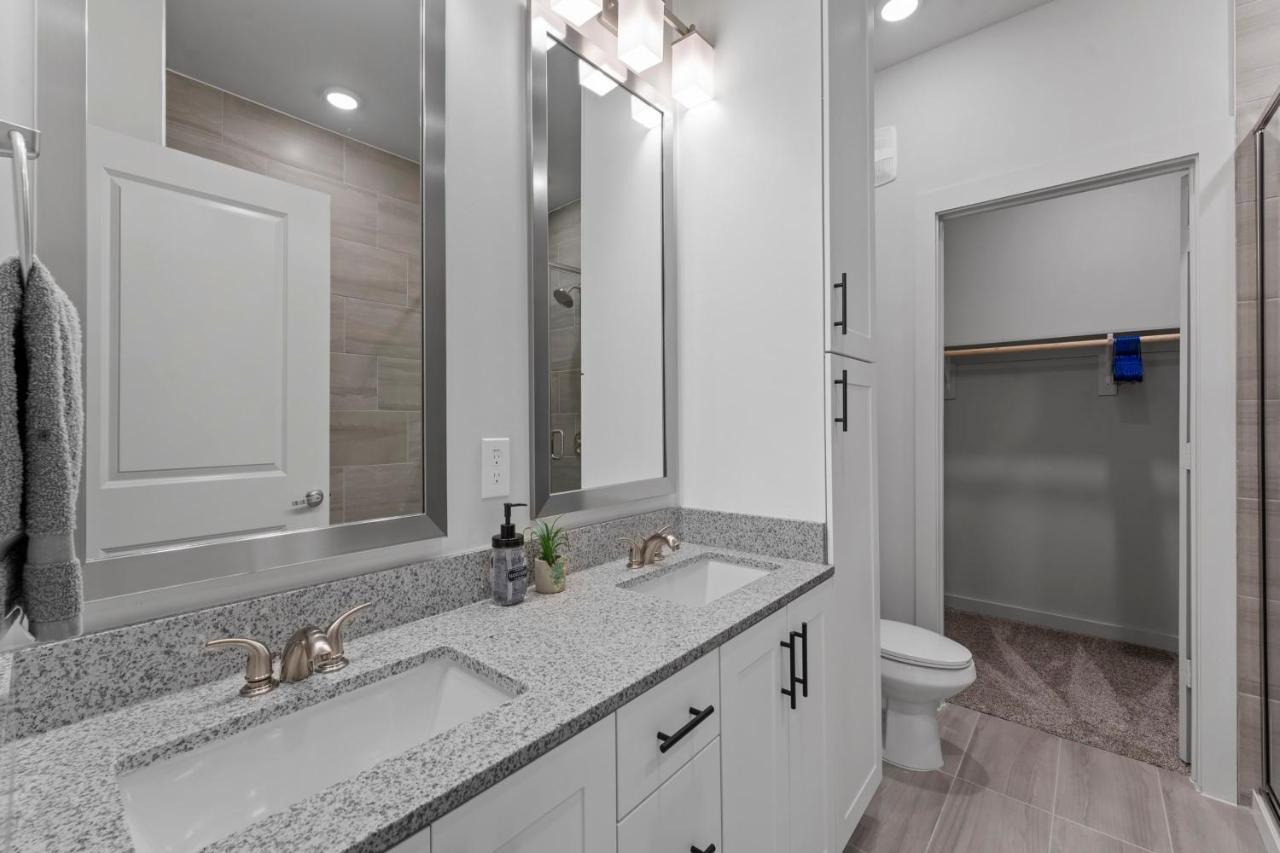 Luxury Central Apts - Free Parking, Gym, Fast Wifi Apartment Austin Exterior photo