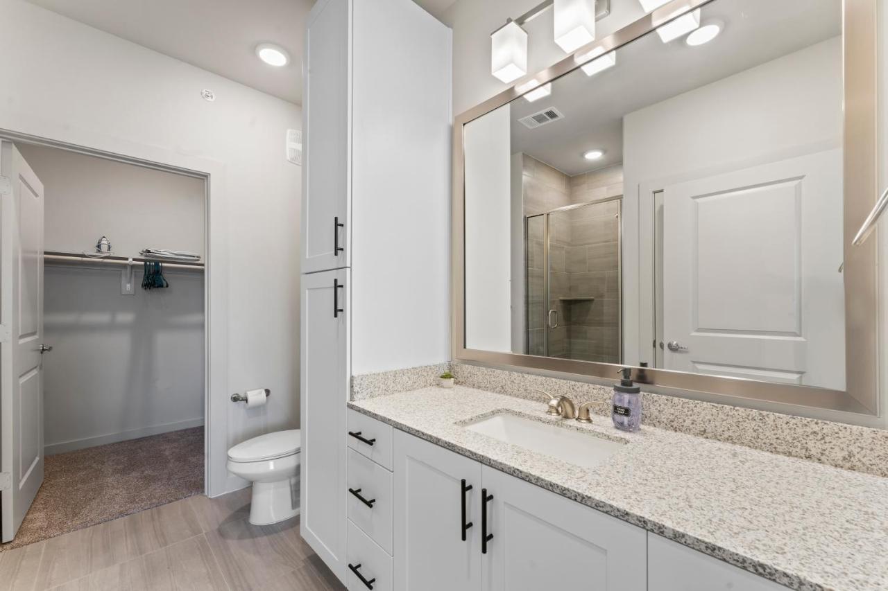 Luxury Central Apts - Free Parking, Gym, Fast Wifi Apartment Austin Exterior photo